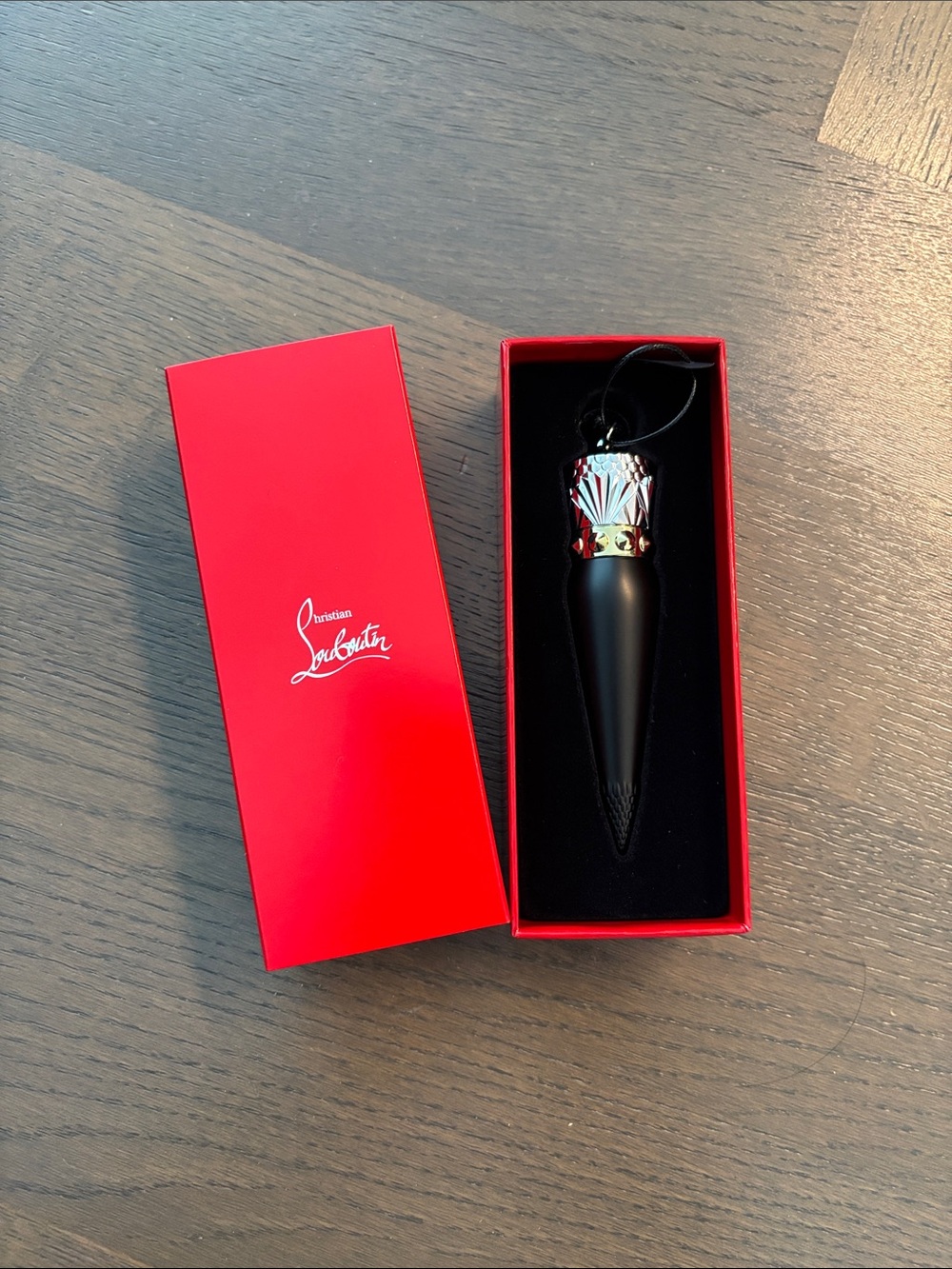 Christian Louboutin luxury lipstick red dramadouce